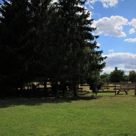 Avec Privée Couette-café Candor