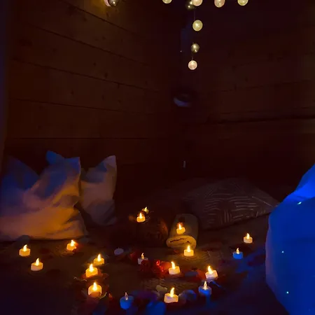 Couette-café Avec Privée